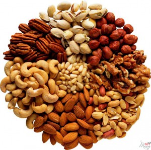 В орехах много белка и полезных жиров
