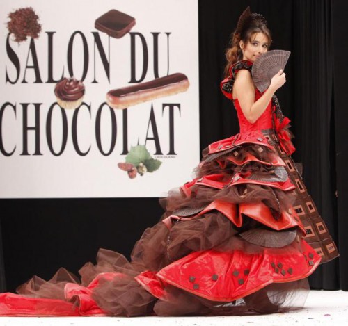 Платье из шоколада