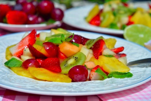 Салатик из фруктов – источник витаминов