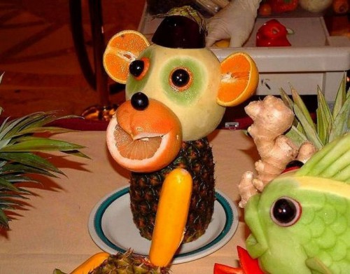 Символ года – обезьяна, должна присутствовать на новогоднем столе (фото: vybratpravilno.ru)