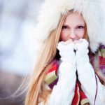 Уход за волосами зимой: полезные советы для обладательниц всех типов волос