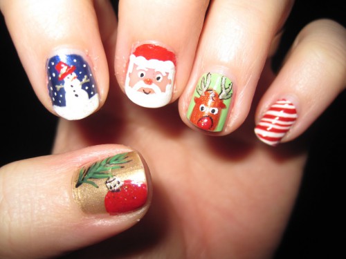 Выплесните всю свою фантазию на ногти, сделав новогодний маникюр с весёлыми рисунками (фото: receptibogini.ru)